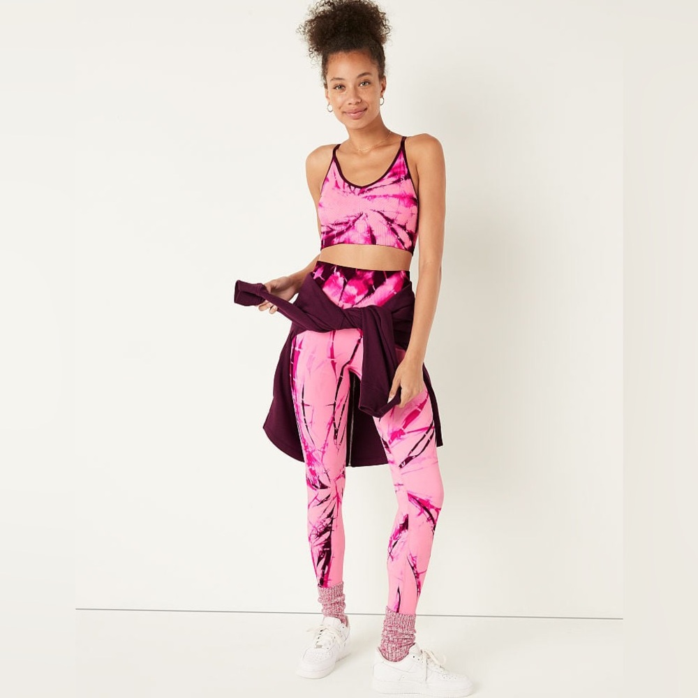 🆕PINK Victoria’s Secret Pink Spiral Tie Dye Set, M, S